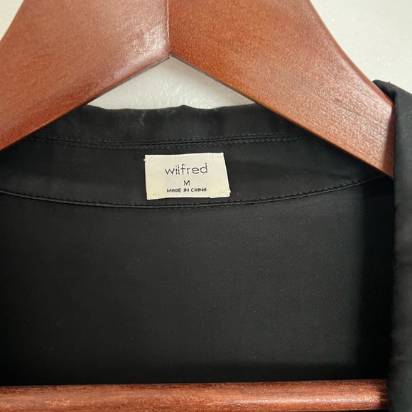 Wilfred Satin Tie Front Top - Picture 2 of 5